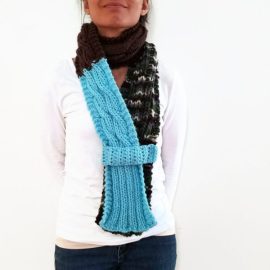 Cable Knit Scarf With Strap Vone Kevitz