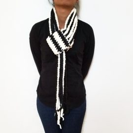 Vone Kevitz Black/White Chain Scarf With Cuff