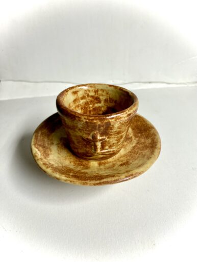Communion cup and plate Small beige with cross design