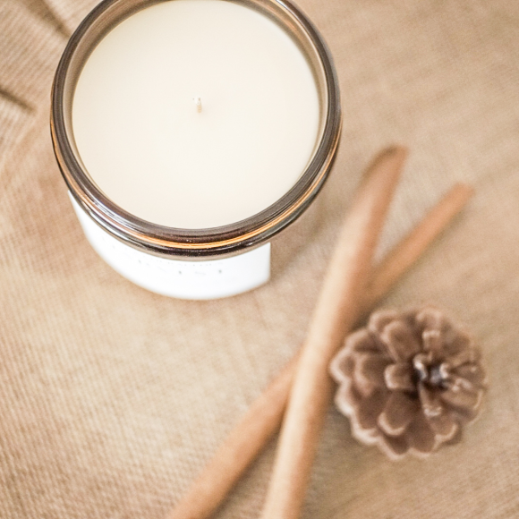 Discover the Harvest Candle, a fall favorite with scents of apple, cinnamon, clove, and nutmeg. This Christian candle, paired with Galatians 6:9, is perfect for cozy autumn days, Bible verse gifts, and fall decor. Made with clean coconut wax for a long-lasting burn.