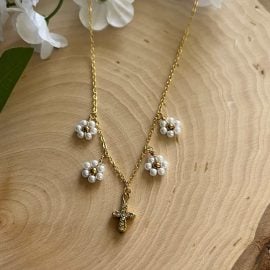 Gold cross necklace, 16K faith pendant with daisy design, Christian jewelry for women, perfect faith-inspired gift or daily wear