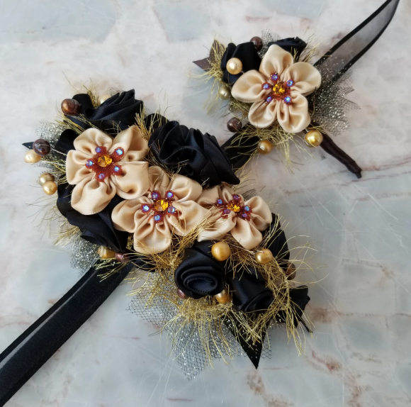 Prom 2024 Hoco, Wedding - Exquisite Wrist Corsage Boutonniere - Champagne Black Gold Topaz Bling and Glam - Event fashion jewelry gift