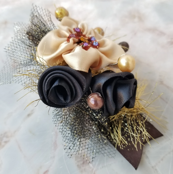 Prom 2024 Hoco, Wedding - Exquisite Wrist Corsage Boutonniere - Champagne Black Gold Topaz Bling and Glam - Event fashion jewelry gift