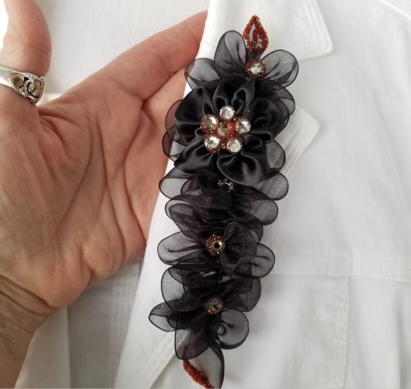 Lapel Pin, Boutonniere, Brooch, flowers to wear. Pin them anywhere - 2024 Prom, Hoco, Wedding Event - Elegant Fashion Accessories, Unisex