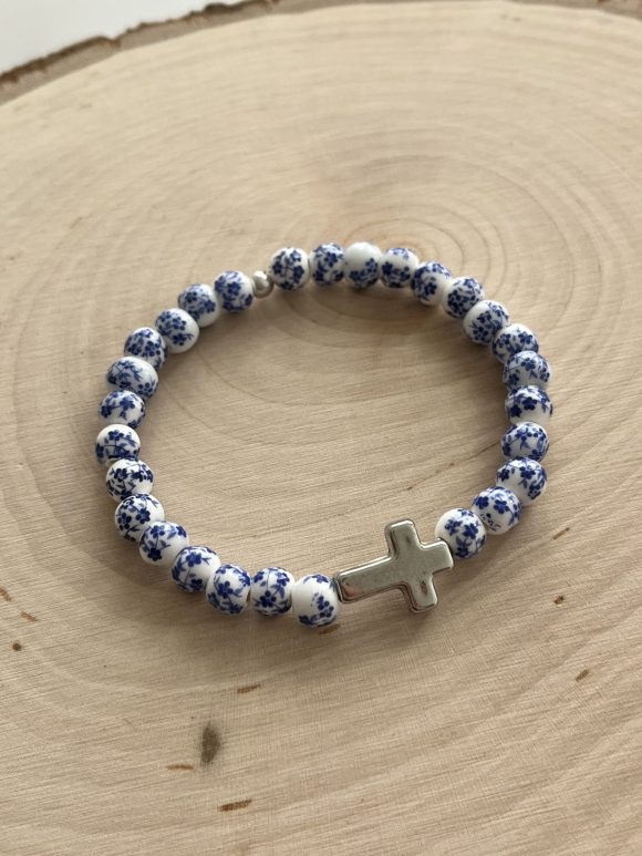 Blue floral cross beaded bracelet with 6mm round beads, handcrafted Christian jewelry for women